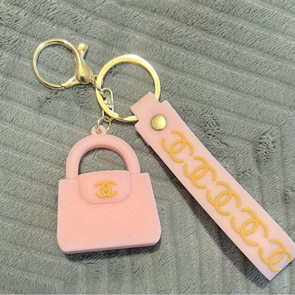 SOLD Custom Made CHANEL Pink and Gold Silicone Purse Key Chain